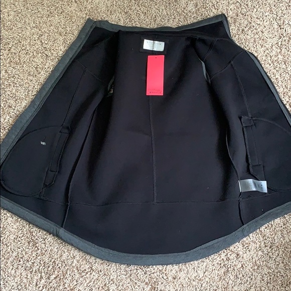 NWT Betsey Johnson Performance Vest - Picture 6 of 8